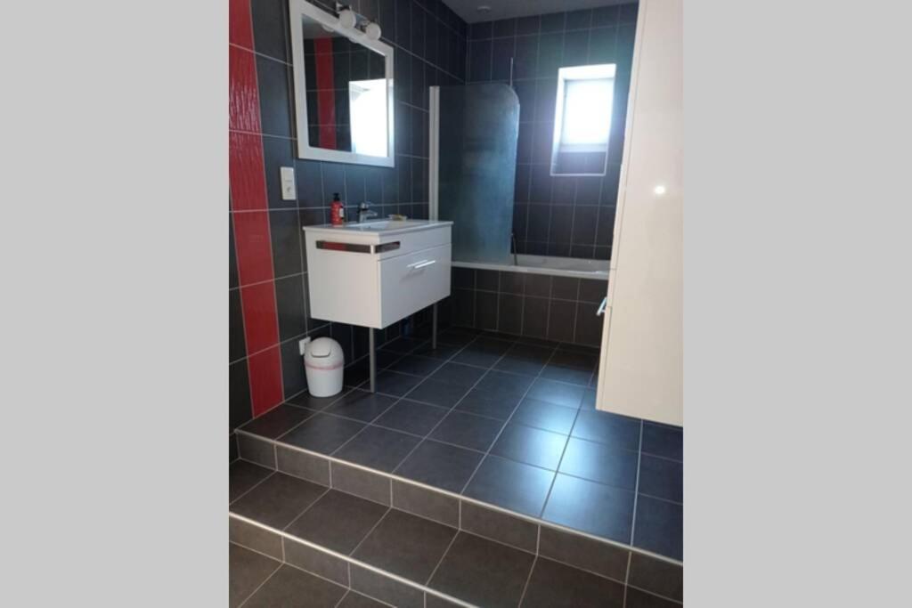 Appartement Moderne Et Lumineux Brive-la-Gaillarde Exterior photo